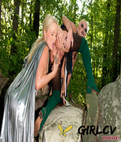 top pornstars get double fucked while having group sex in the woods151132