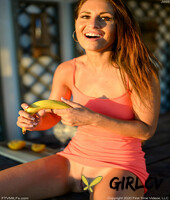 lusty amateur milf jess toys her cunt with a banana on an outdoor bench204777