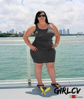 bbw bombshell virgo peridot bends over to show her extra-large booty outdoors159986