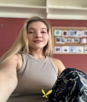 pretty onlyfans babe all about diana posing in her hot outfits in a solo