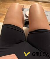 pretty onlyfans babe all about diana posing in her hot outfits in a solo