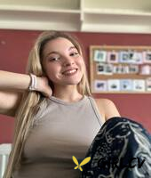 pretty onlyfans babe all about diana posing in her hot outfits in a solo