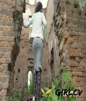 white girl kristina gets caught taking a big piss at an abandon site 2388577898460