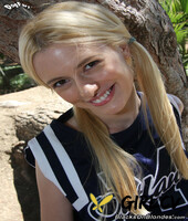 blonde cheerleader kennedy kressler gets her tiny pussy spread with a bbc