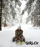 slender glamorous babe clover teasing nude outdoors in the snow93399