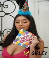 hottie violet myers reveals her huge naturals & blows dick as a birthday gift214641