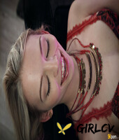horny blonde lily larimar getting her delicious pussy demolished27713