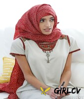 hijab wearing babe and her dark haired friend getting horny with hot dude30094