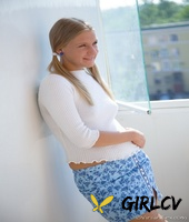 young blonde joyce receives an open mouth facial from a large dick