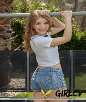 nice teen briana releases her hot body from clothing on backyard bench swing98747