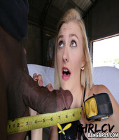 american pornstar alexa grace measures a bbc and takes it in her twat21929