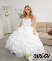 hot bride nicole aniston fucks the best man & catches a load on her fake tits18825