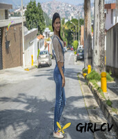 sweet latina teen denisse gomez flaunts her stunning figure in jeans46238