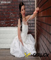 solo girl in a wedding dress gets plastered with sperm while at a gloryhole56231