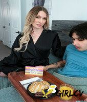 mom wants to breed performed by elias cash sydney paige hot pics18089