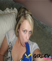 golden haired sweetie heather starlet licks her natural boobs and toys herself66471