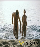 hot spanish babe julia roca gets her twat filled on the sand beach62022