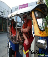 thai first timer goes from tuk tuk driver to a nude model on the rise22872