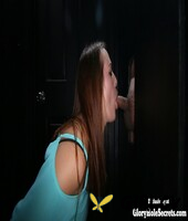broke white girl sucks off 14 dicks at a gloryhole to keep her stomach happy201618