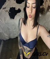 sexy onlyfans cam babe mili pie teases with her big boobs while taking selfies104178