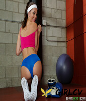 sporty boxer stella daniels spreads pussy for hot naked cowgirl in the ring32570