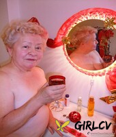 blonde granny maschenka teases with her saggy tits in her compilation28108