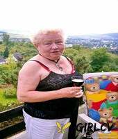 blonde granny maschenka teases with her saggy tits in her compilation28095