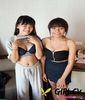 petite asian amateurs sprite and mon strip and pose naked together29629